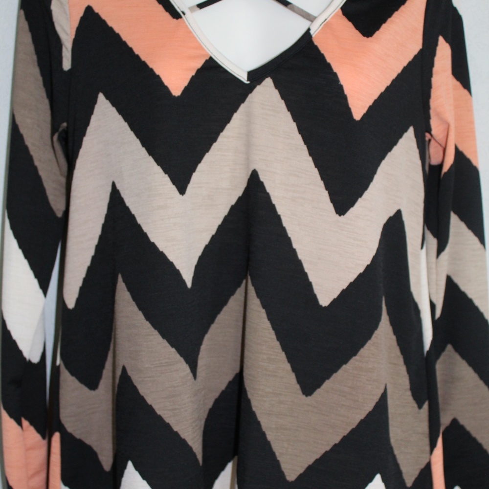 Chevron top - Picture 4 of 4